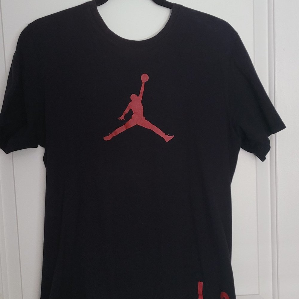 Jordan 23 Mens Medium